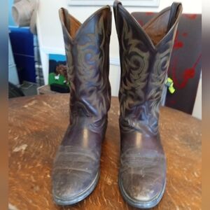Old Justine cowboy boots